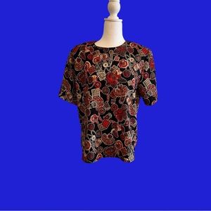 Vintage blouse with shoulder pads